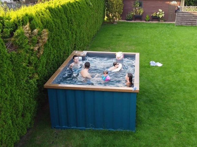 Container-Whirlpool 3,0 m x 3,0 m, Hydromassage, neu
